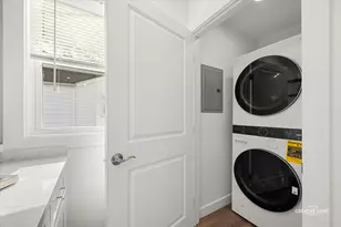 5505 Pershing Ave, Downers Grove, IL 60515 - Photo 10