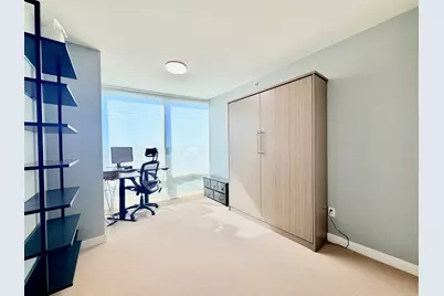 1570 Elmwood Avenue #802, Evanston, IL 60201 - Photo 18