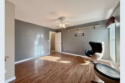 1664 Brighton Drive, Mundelein, IL 60060 - Photo 16