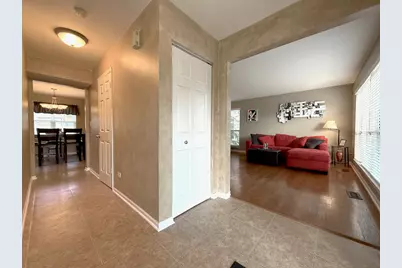 1664 Brighton Drive, Mundelein, IL 60060 - Photo 4