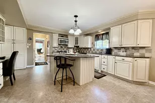 1664 Brighton Dr, Mundelein, IL 60060 - Photo 12