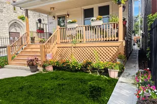 851 N Menard Ave, Chicago, IL 60651 - Photo 4
