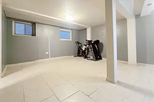 851 N Menard Ave, Chicago, IL 60651 - Photo 26