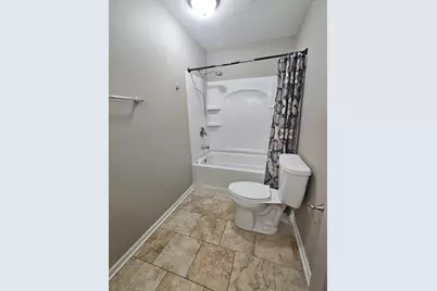 600 Hawthorne Lane, Carpentersville, IL 60110 - Photo 24