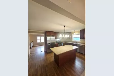 600 Hawthorne Lane, Carpentersville, IL 60110 - Photo 16