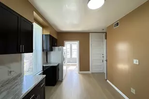2713 W 16th St, Chicago, IL 60608 - Photo 6