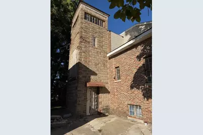 1718 S 6th Avenue, Maywood, IL 60153 - Photo 8