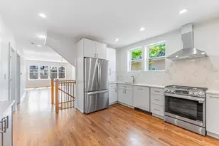 7936 W Elmgrove Dr, Elmwood Park, IL 60707 - Photo 8