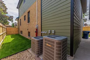 7936 W Elmgrove Dr, Elmwood Park, IL 60707 - Photo 42