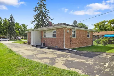 1848 W 163rd Street, Markham, IL 60428 - Photo 4
