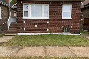 9351 S Manistee Ave, Chicago, IL 60617 - Photo 1