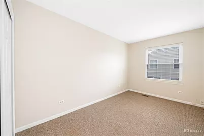 19423 Hickory Place, Country Club Hills, IL 60478 - Photo 16