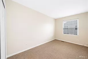 19423 Hickory Pl, Country Club Hills, IL 60478 - Photo 16