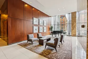 655 W Irving Park Rd, Chicago, IL 60613 - Photo 4