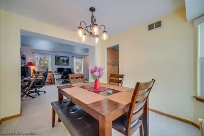 1465 Bridgeport Lane, Aurora, IL 60504 - Photo 4