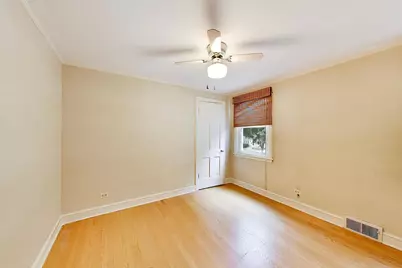 215 S Hi Lusi Avenue, Mount Prospect, IL 60056 - Photo 24
