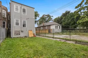 4626 W Monroe St, Chicago, IL 60644 - Photo 8