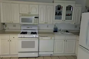 3341 Fairview Ave, South Chicago Heights, IL 60411 - Photo 2