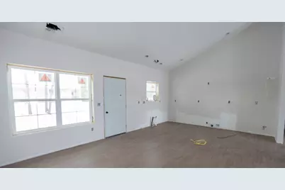 1913 S Stone Creek Boulevard, Urbana, IL 61802 - Photo 8