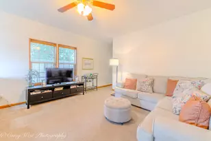 81 Birch Dr, Sandwich, IL 60548 - Photo 6