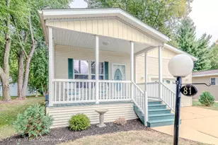 81 Birch Dr, Sandwich, IL 60548 - Photo 2