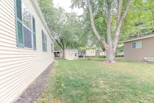 81 Birch Dr, Sandwich, IL 60548 - Photo 24