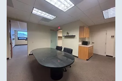 2385 Hammond Drive #3, Schaumburg, IL 60173 - Photo 10