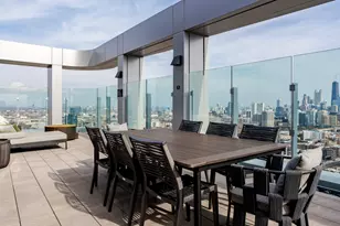 1114 W Carroll Ave, Chicago, IL 60607 - Photo 16