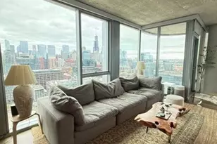 1114 W Carroll Ave, Chicago, IL 60607 - Photo 2