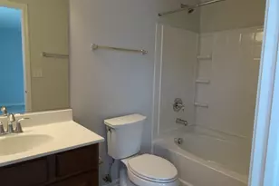 2203 S Crambourne Way, Arlington Heights, IL 60005 - Photo 14