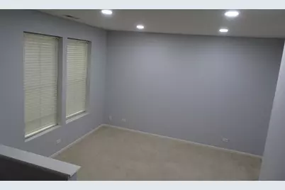 2203 S Crambourne Way, Arlington Heights, IL 60005 - Photo 16