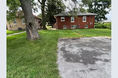 655 Hirsch Avenue, Calumet City, IL 60409 - Photo 16