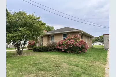 1724 9th Street, Peru, IL 61354 - Photo 12