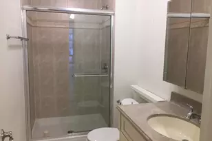 200 E Delaware Pl, Chicago, IL 60611 - Photo 14