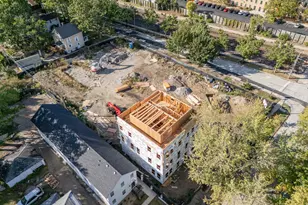 328 4th St, Naperville, IL 60540 - Photo 8