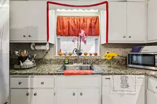 3021 Louis St, Franklin Park, IL 60131 - Photo 8