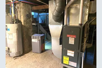 509 Avenue I, Sterling, IL 61081 - Photo 8