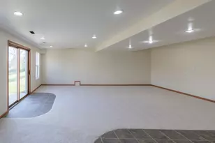 53 Ponderosa Dr, Yorkville, IL 60560 - Photo 14