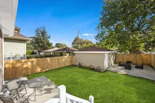 7733 S Luella Ave, Chicago, IL 60649 - Photo 16