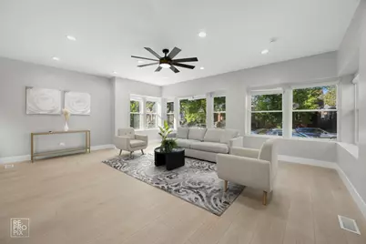 7733 S Luella Avenue, Chicago, IL 60649 - Photo 4