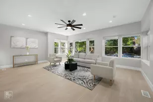 7733 S Luella Ave, Chicago, IL 60649 - Photo 4