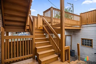 2744 W Warren Boulevard #1, Chicago, IL 60612 - Photo 14