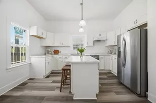 8919 S Exchange Ave, Chicago, IL 60617 - Photo 14