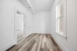 8919 S Exchange Ave, Chicago, IL 60617 - Photo 32