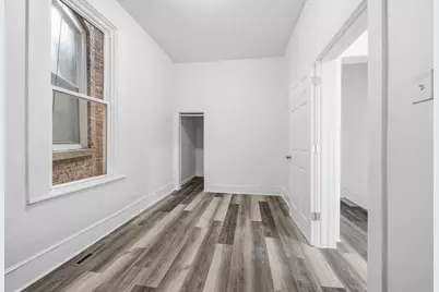 8919 S Exchange Avenue, Chicago, IL 60617 - Photo 30