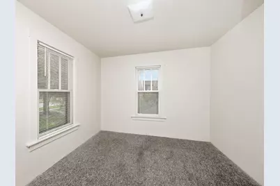 127 S Lincoln Street, Westmont, IL 60559 - Photo 8