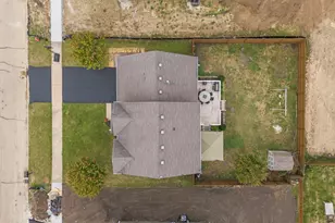 774 Waters Edge Blvd, Malta, IL 60150 - Photo 34