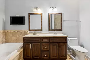 1528 W Monroe St, Chicago, IL 60607 - Photo 18