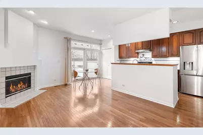 5842 N Saint Johns Court, Chicago, IL 60646 - Photo 10