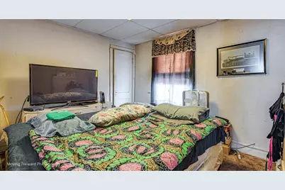 7045 S Wabash Avenue, Chicago, IL 60637 - Photo 8